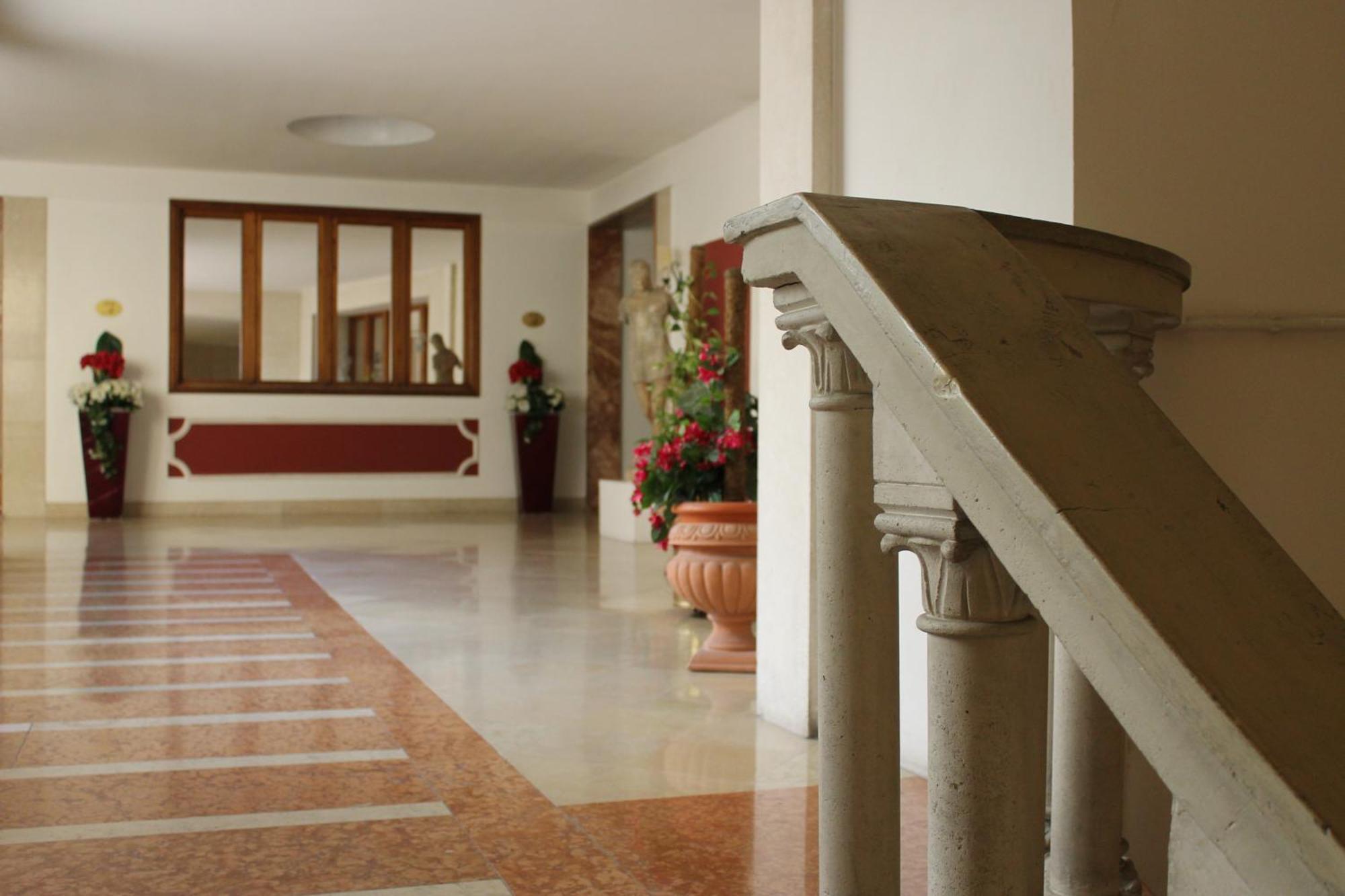 Residenza Piazza Erbe Apartment Verona Bagian luar foto