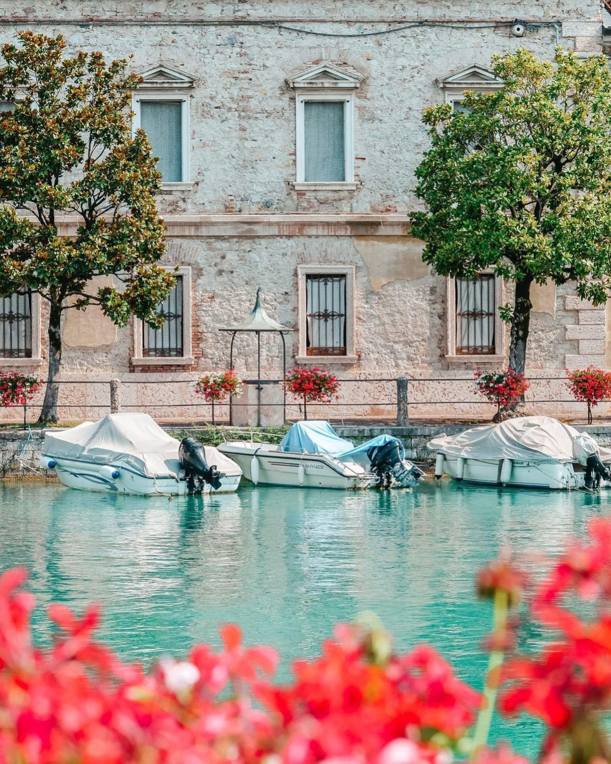 Residenza Piazza Erbe Apartment Verona Bagian luar foto